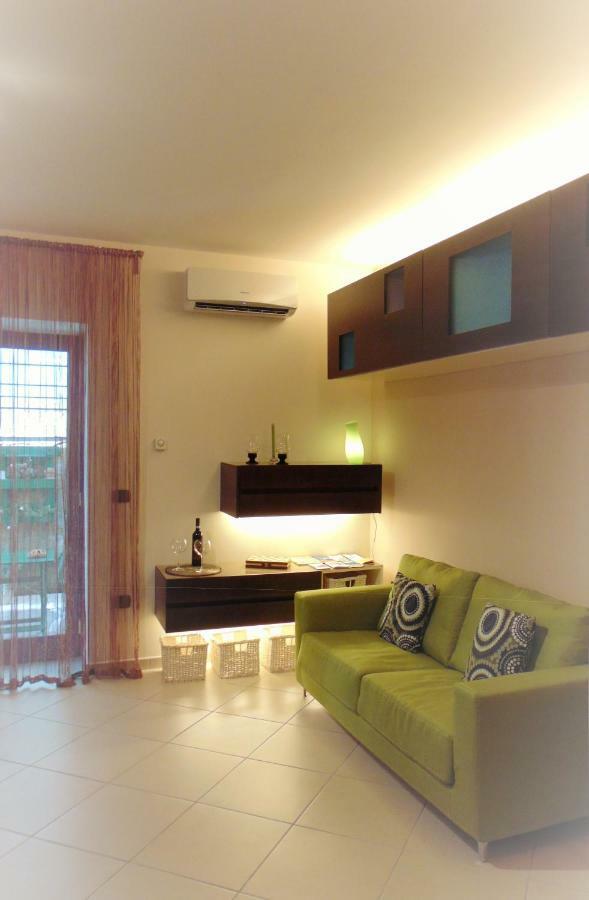 Casa Esposito Comfort & Relax Apartment Pozzuoli Bagian luar foto
