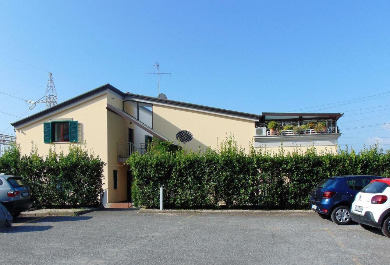Casa Esposito Comfort & Relax Apartment Pozzuoli Bagian luar foto